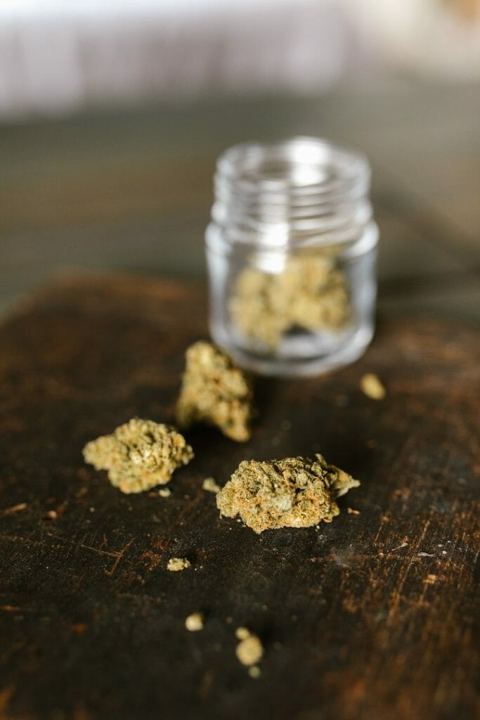 Different Ways to Keep Your cannabis Products Fresh at All Times | Budmail Canada | Budmail Canada