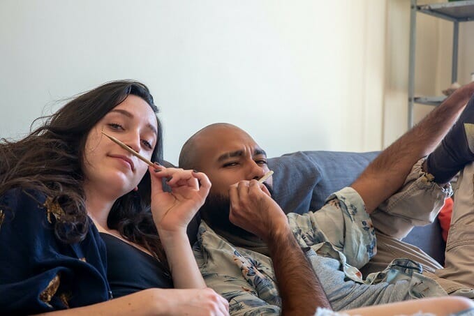 Buy cannabis Online | Budmail Canada